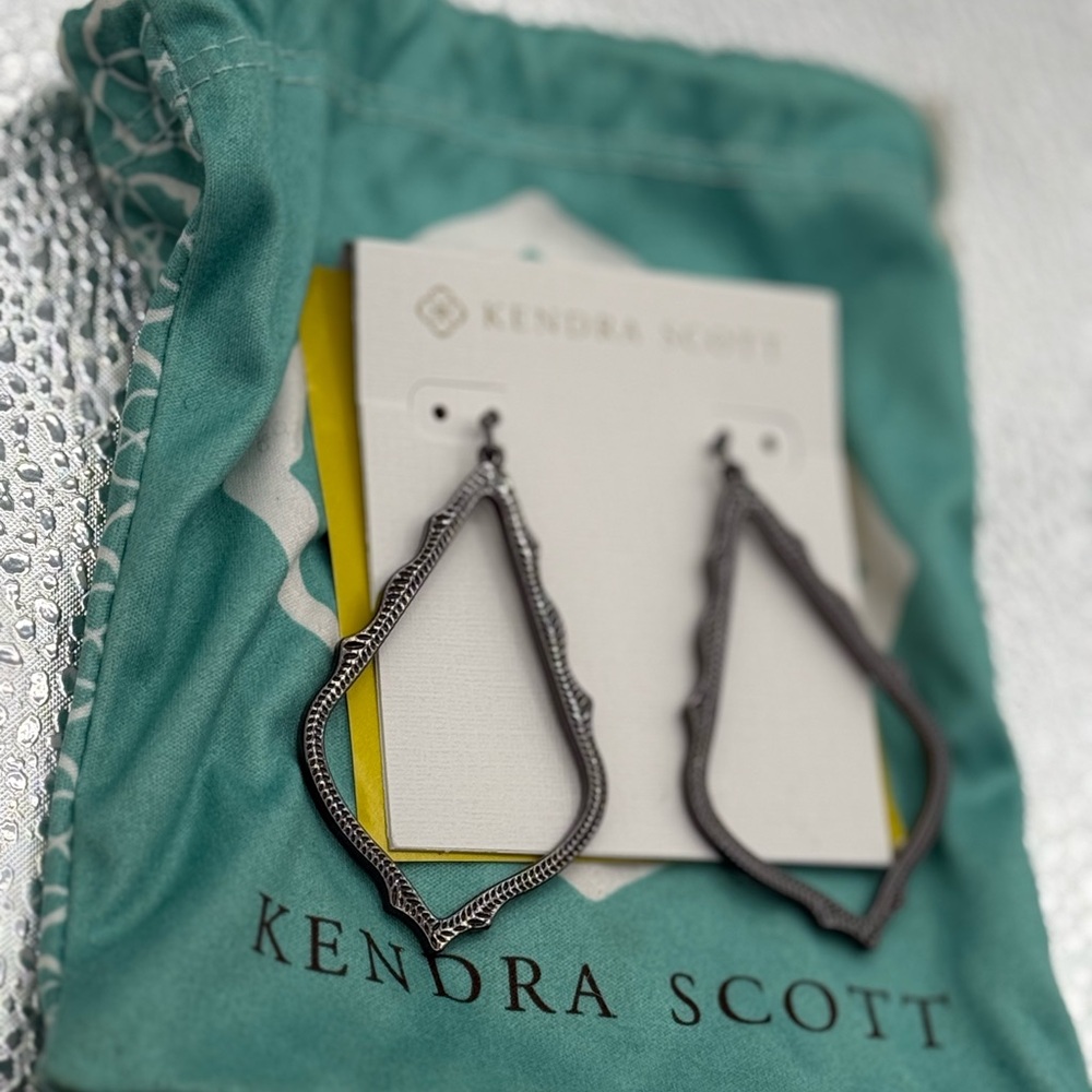 Kendra Scott Silver Earrings